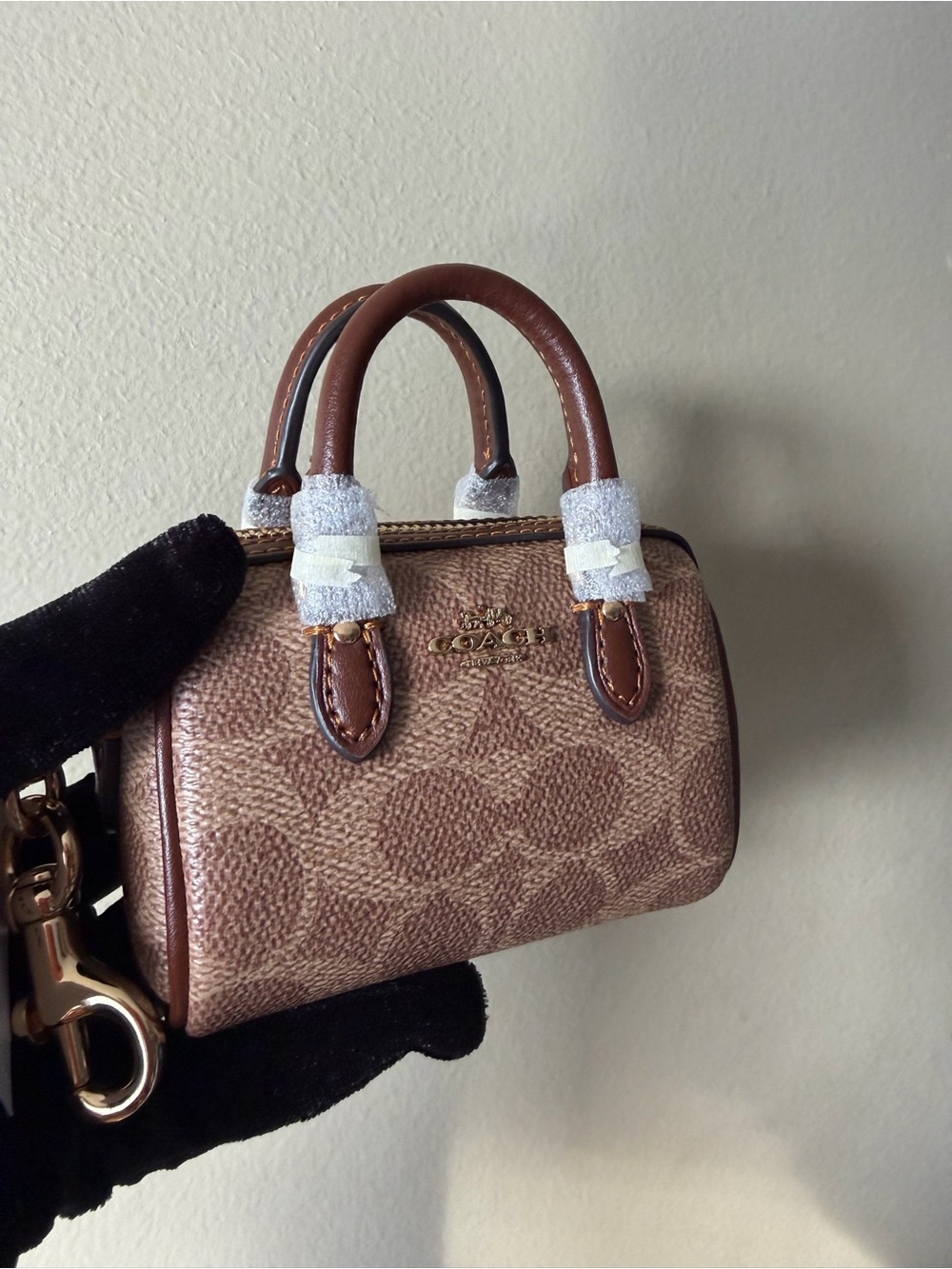 Coach Mini Rowan bag Charm. NWT - Picture 2 of 10